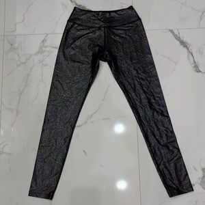 Beyond Yoga Black Shimmer Leggings